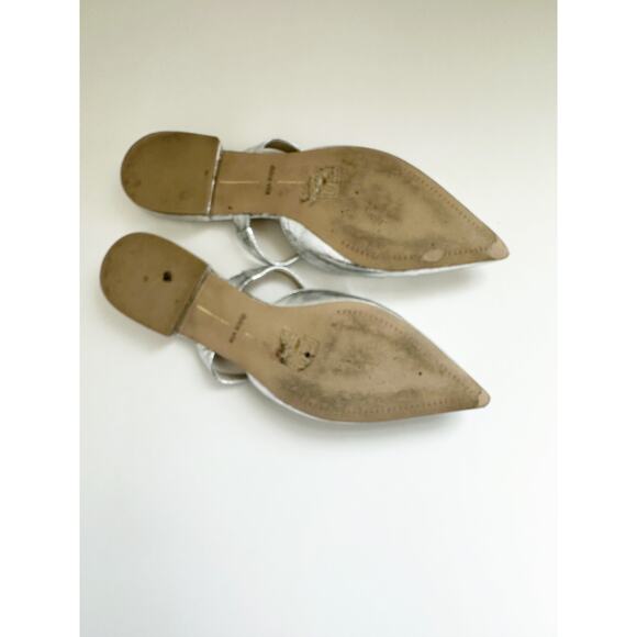 Dolce Vita Pointed Toe Mule Silver Distressed Leather 8M Flat - Picture 6 of 7